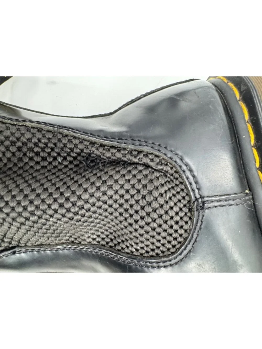 Dr. Martens Black Chelsea Boots Mens Size 8 US Slip-On Leather